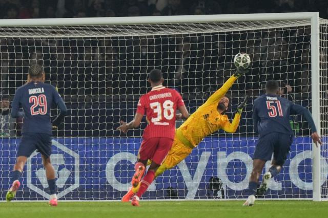 开云-爱游戏-集体主义不敌个人英雄主义，恩里克的巴黎无过